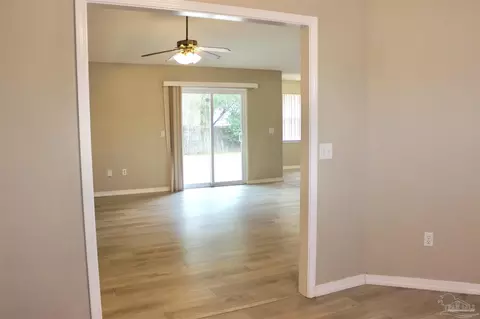5129 Goshawk Dr, Milton, FL 32570 photo 9
