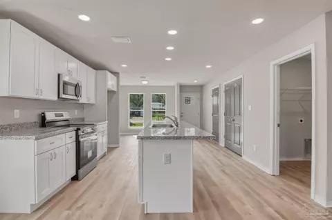 Entry Way - 4002 Lancer St, Pace, FL 32571 photo 3 of 3