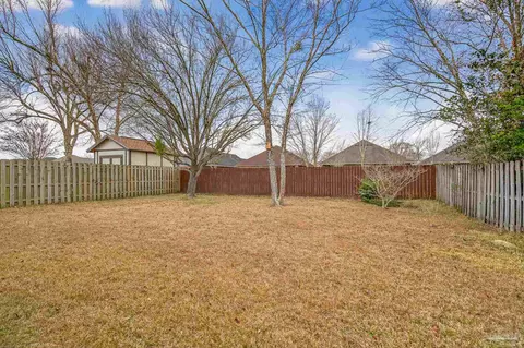 Exterior - 2543 Pine Forest Rd, Cantonment, FL 32533 photo 7 of 8