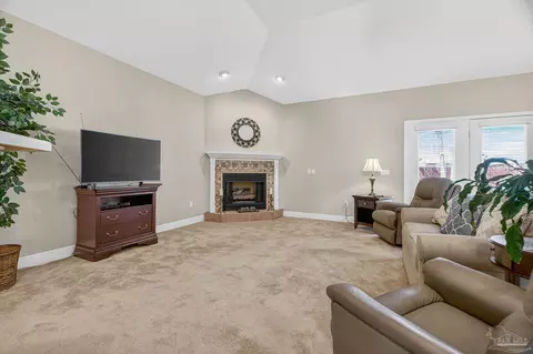 Living - 2543 Pine Forest Rd, Cantonment, FL 32533 photo 3 of 6
