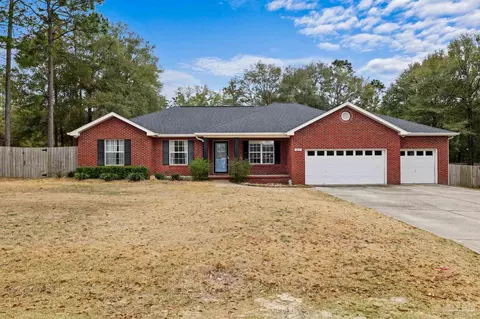 1800 Waterway Dr, Baker, FL 32531