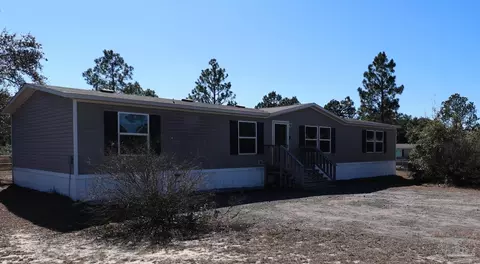 9819 American Farms Rd, Milton, FL 32583