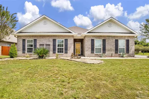 4738 Felicity Ln, Pace, FL 32571