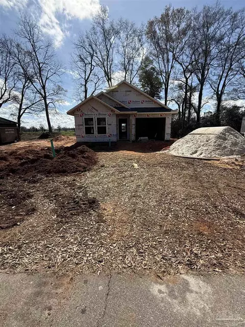 Exterior - 5130 Blackmon Dr, Jay, FL 32565 photo 3 of 4