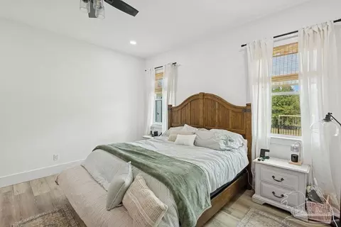 Bedroom - 11278 Old Pine Loop Rd, Jay, FL 32565 photo 3 of 5