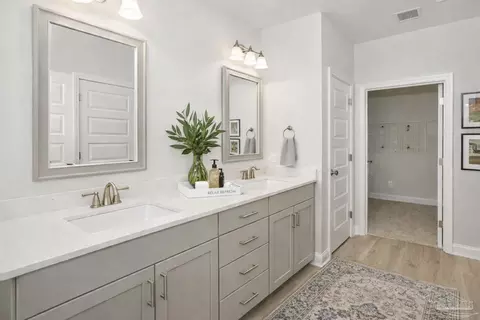 Bath - 2769 Avalon St, Cantonment, FL 32533 photo 1 of 2