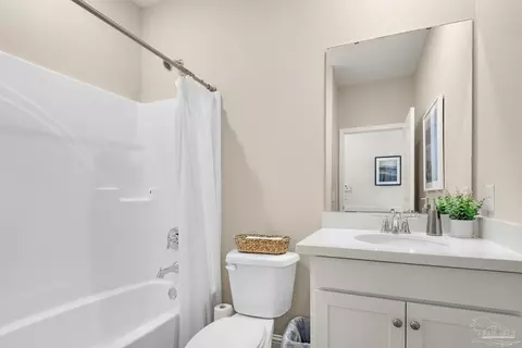 Bath - 5017 Sanborn Dr, Milton, FL 32570 photo 1 of 1