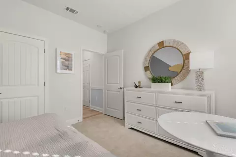Bedroom - 5017 Sanborn Dr, Milton, FL 32570 photo 6 of 9