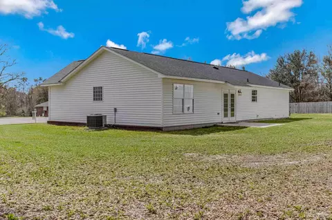 Exterior - 902 Heathrow Dr, Cantonment, FL 32533 photo 15 of 19