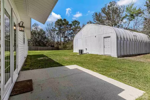 Exterior - 902 Heathrow Dr, Cantonment, FL 32533 photo 12 of 19