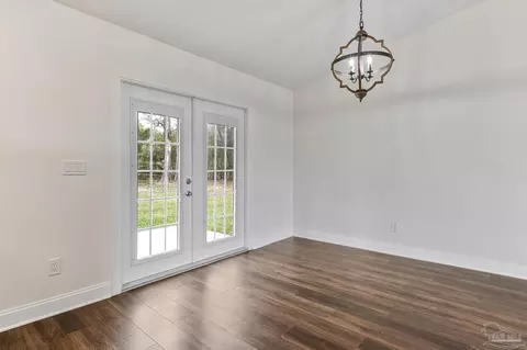 Dining - 902 Heathrow Dr, Cantonment, FL 32533 photo 1 of 1