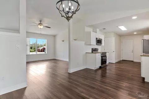 Living - 902 Heathrow Dr, Cantonment, FL 32533 photo 6 of 9