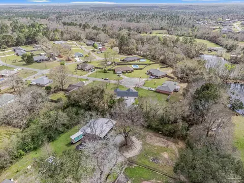 View/Area - 902 Heathrow Dr, Cantonment, FL 32533 photo 6 of 6