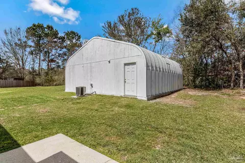 Exterior - 902 Heathrow Dr, Cantonment, FL 32533 photo 17 of 19