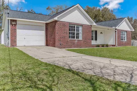 Exterior - 902 Heathrow Dr, Cantonment, FL 32533 photo 4 of 19