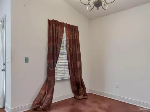 5081 Covington Dr, Pace, FL 32571 photo 10