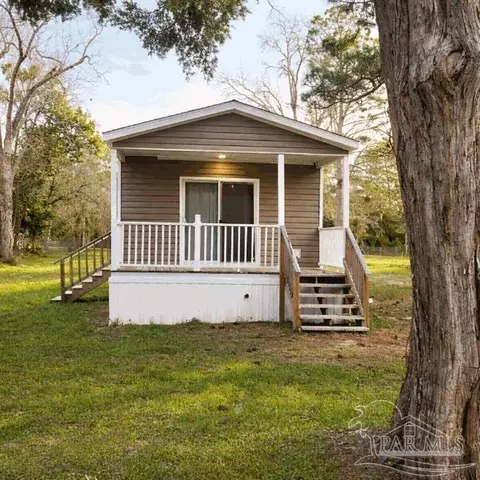 9429 Gulf Beach Hwy, Pensacola, FL 32507