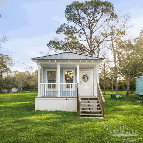 9433 Gulf Beach Hwy, Pensacola, FL 32507