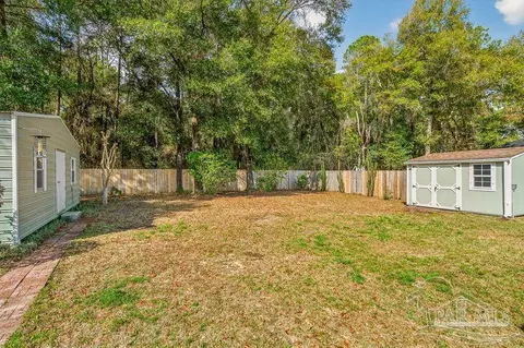 Exterior - 4331 Audiss Rd, Milton, FL 32583 photo 4 of 14