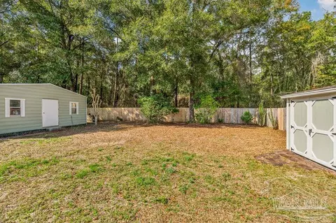 Exterior - 4331 Audiss Rd, Milton, FL 32583 photo 5 of 14