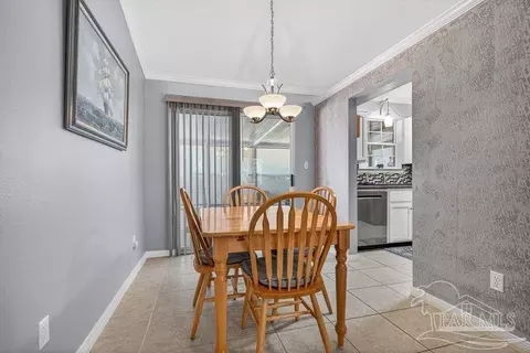 Dining - 4331 Audiss Rd, Milton, FL 32583 photo 1 of 4