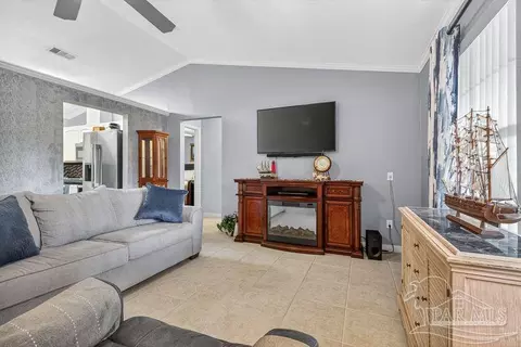 Living - 4331 Audiss Rd, Milton, FL 32583 photo 1 of 3