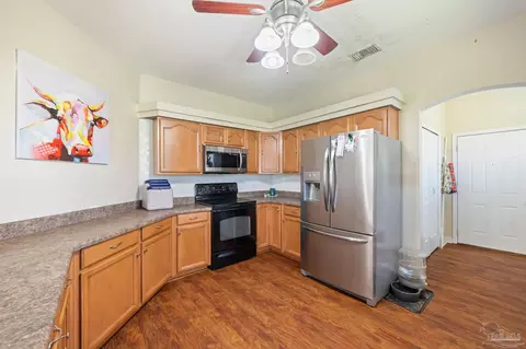 Kitchen - 649 Griswold Rd, Jay, FL 32565 photo 1 of 2