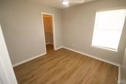 Bedroom - 5354 Windham Rd, Milton, FL 32570 photo 3 of 6