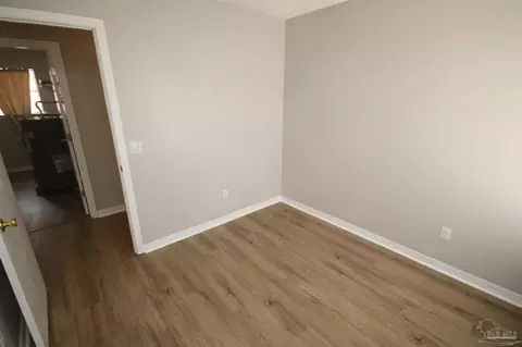 Bedroom - 5354 Windham Rd, Milton, FL 32570 photo 2 of 6