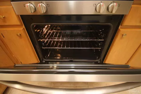 Kitchen - 5354 Windham Rd, Milton, FL 32570 photo 3 of 10