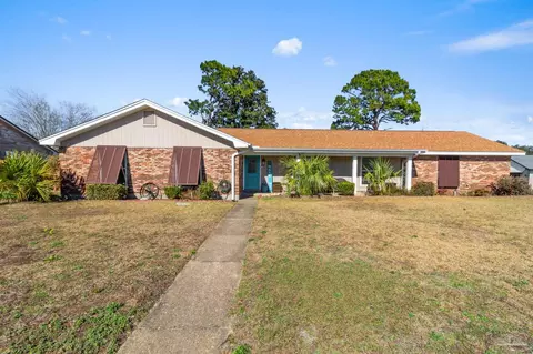 4196 Futura Dr, Pensacola, FL 32504