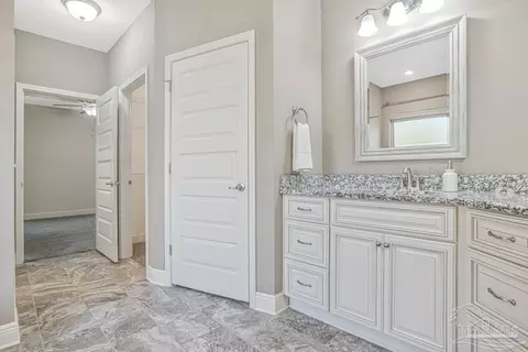 Bath - 3266 Bernath Dr, Milton, FL 32583 photo 2 of 5