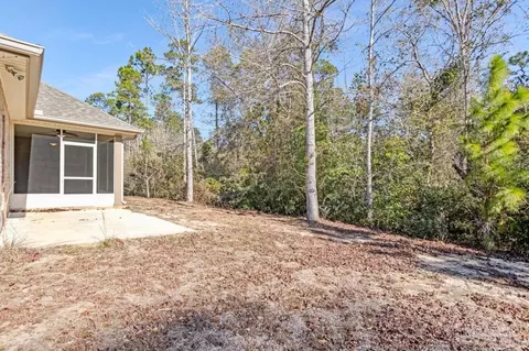 Exterior - 3266 Bernath Dr, Milton, FL 32583 photo 4 of 11