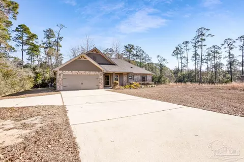 Exterior - 3266 Bernath Dr, Milton, FL 32583 photo 5 of 11