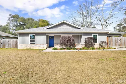 4606 Yorkshire Ave, Pensacola, FL 32506