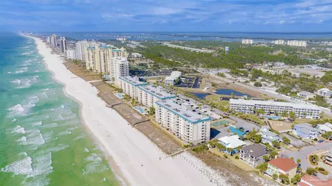 13575 Sandy Key Dr #822, Pensacola, FL 32507