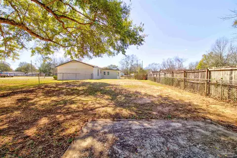 Exterior - 5125 Central Dr, Pace, FL 32571 photo 2 of 3