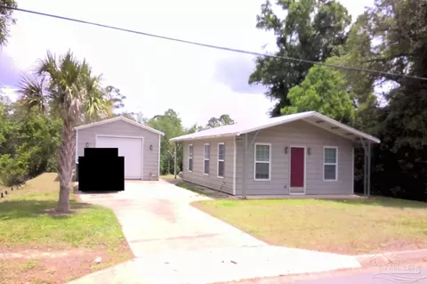 6733 Oakcliff Rd, Pensacola, FL 32526