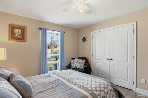 Bedroom - 5808 Dunridge Dr, Pace, FL 32571 photo 4 of 6