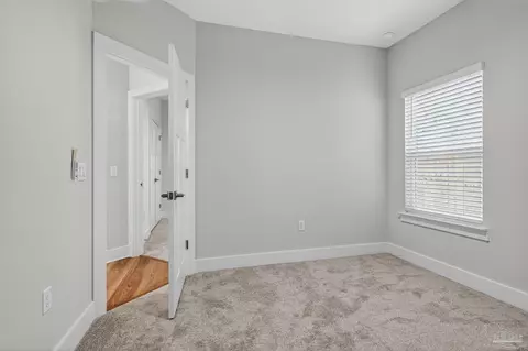 Bedroom - 6115 Carroll Rd, Milton, FL 32583 photo 9 of 16