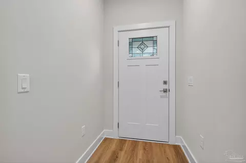 Entry Way - 6115 Carroll Rd, Milton, FL 32583 photo 7 of 8