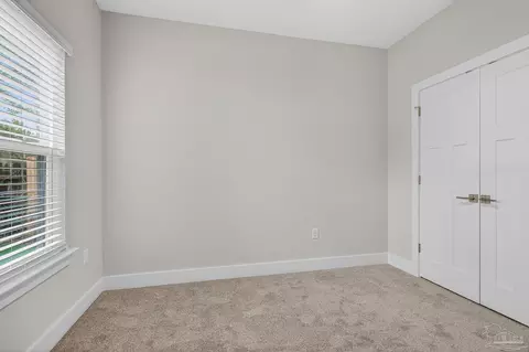 Bedroom - 6115 Carroll Rd, Milton, FL 32583 photo 13 of 16