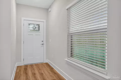 Entry Way - 6115 Carroll Rd, Milton, FL 32583 photo 8 of 8