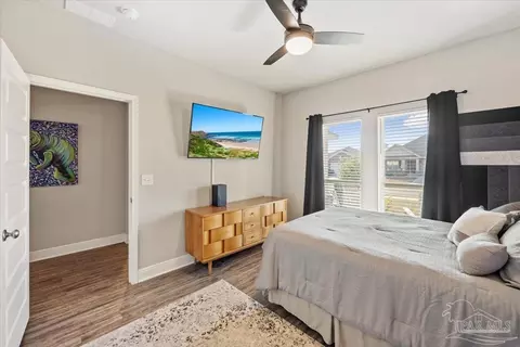 Bedroom - 5344 Red Shoulder Rd, Pace, FL 32571 photo 4 of 4