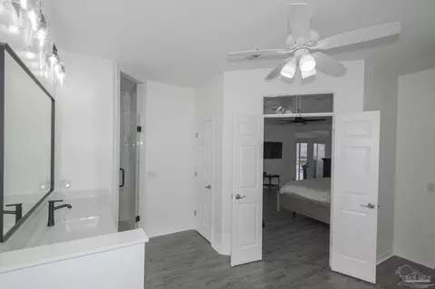 Bath - 3056 Killarney Dr, Pace, FL 32571 photo 4 of 8