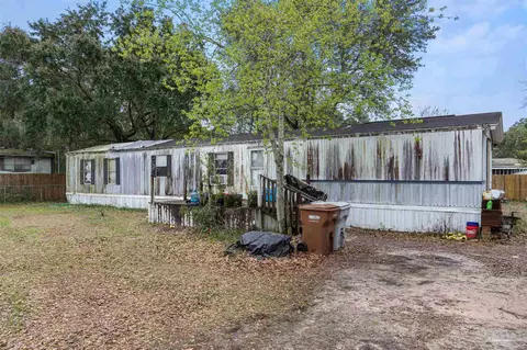 3017 Ferris Dr, Navarre, FL 32566