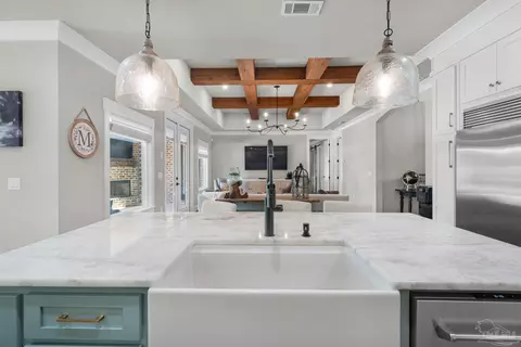 Kitchen - 3275 Melvin Dr, Pace, FL 32571 photo 7 of 8
