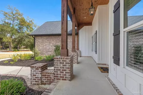 Exterior - 3275 Melvin Dr, Pace, FL 32571 photo 4 of 14