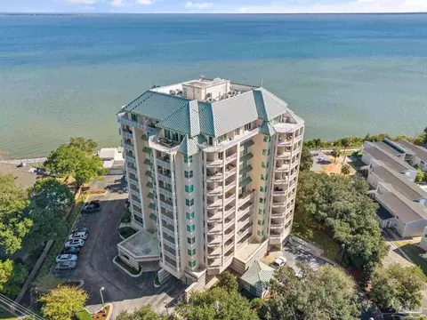 1700 Scenic Hwy #403, Pensacola, FL 32503