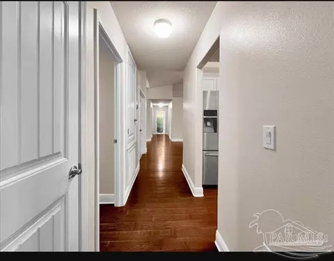 Entry Way - 4474 Hampton Bay Blvd, Milton, FL 32583 photo 2 of 3